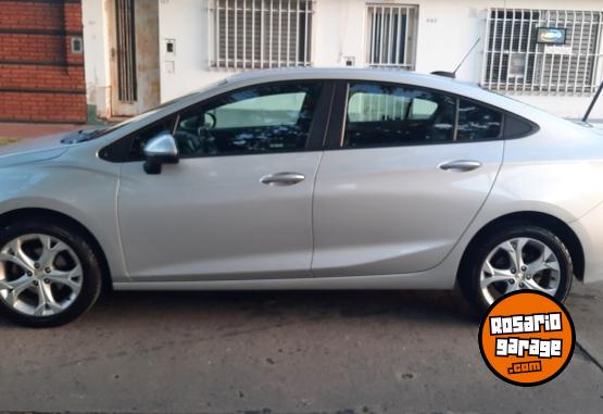Autos - Chevrolet Cruze 2021 Nafta 121000Km - En Venta