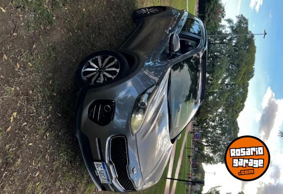 Camionetas - Kia Sportage 2018 Diesel 120000Km - En Venta