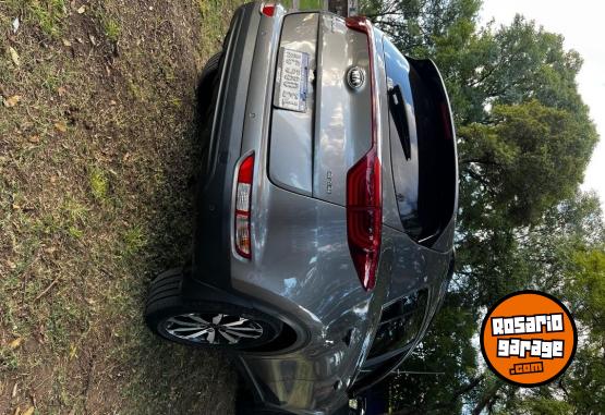 Camionetas - Kia Sportage 2018 Diesel 120000Km - En Venta