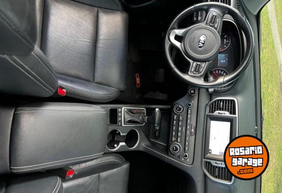 Camionetas - Kia Sportage 2018 Diesel 120000Km - En Venta