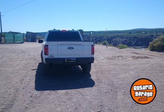 Camionetas - Ford 150 TREMOR 2024 Nafta 4500Km - En Venta