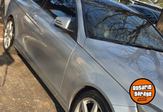 Autos - Mercedes Benz C250 2014 Nafta 86000Km - En Venta