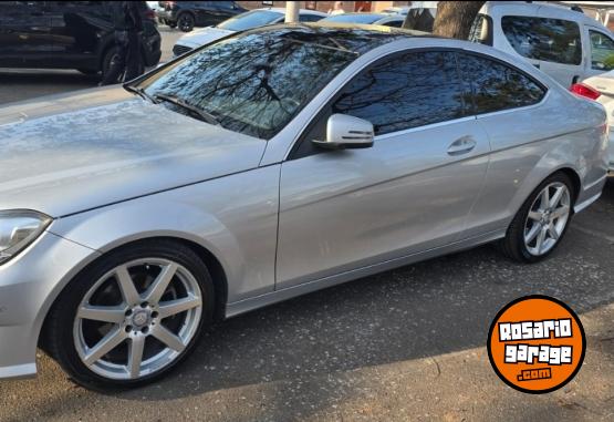 Autos - Mercedes Benz C250 2014 Nafta 86000Km - En Venta