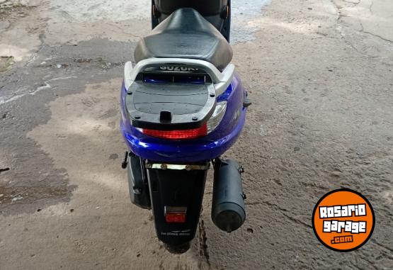 Motos - Suzuki An 2012 Nafta 30000Km - En Venta