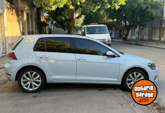 Autos - Volkswagen Golf 2018 Nafta 118000Km - En Venta