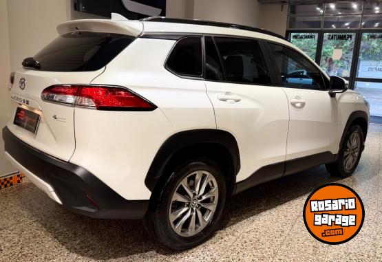 Autos - Toyota Corolla Cross 2021 Nafta 73000Km - En Venta