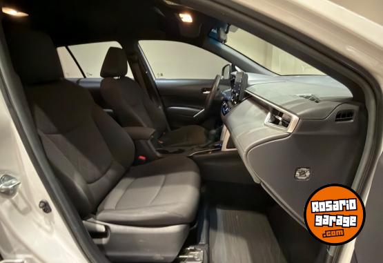 Autos - Toyota Corolla Cross 2021 Nafta 73000Km - En Venta