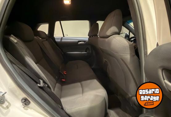 Autos - Toyota Corolla Cross 2021 Nafta 73000Km - En Venta