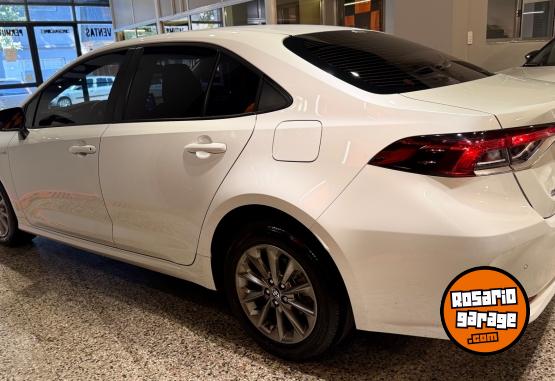 Autos - Toyota Corolla 2024 Electrico / Hibrido 11000Km - En Venta