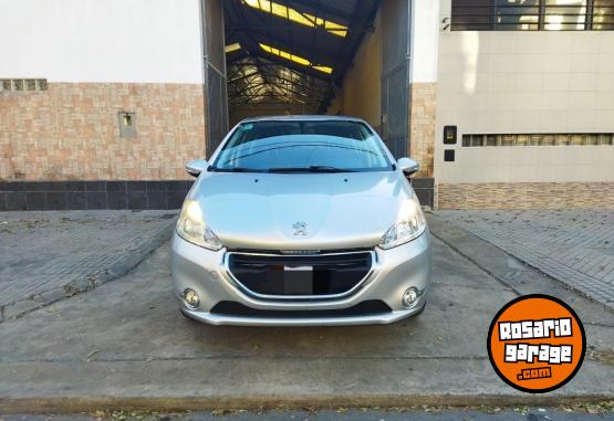 Autos - Peugeot 208 $7990 2015 Nafta  - En Venta