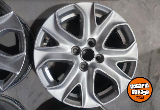 Accesorios para Autos - Llantas 16 Ford Ecosport Originales Muy buenas. $550.000 las 4. NO BAJO PRECIO - En Venta