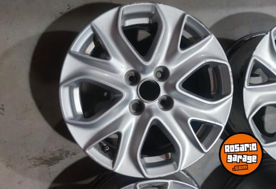 Accesorios para Autos - Llantas 16 Ford Ecosport Originales Muy buenas. $550.000 las 4. NO BAJO PRECIO - En Venta