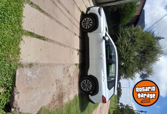 Autos - Toyota Corolla Cross 2021 Nafta 72000Km - En Venta