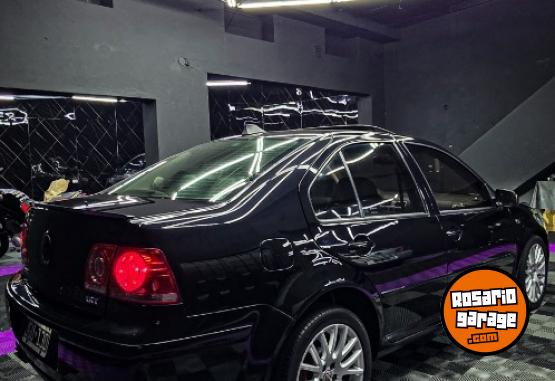 Autos - Volkswagen Bora 2010 Nafta  - En Venta
