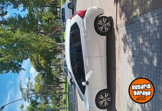 Autos - Honda Fit 1.5 2020 Nafta 66000Km - En Venta