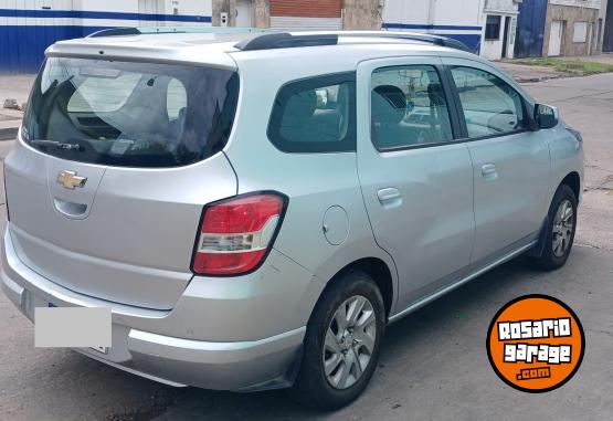 Autos - Chevrolet SPIN LTZ (5 asientos) 2016 GNC 120000Km - En Venta