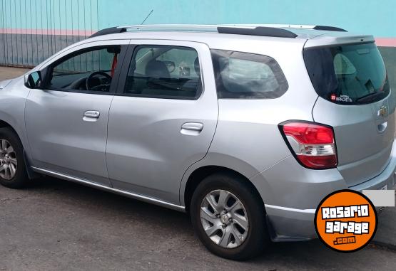 Autos - Chevrolet SPIN LTZ (5 asientos) 2016 GNC 120000Km - En Venta
