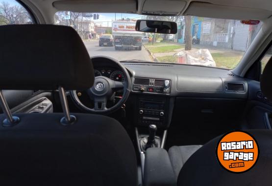 Autos - Volkswagen Bora 2012 GNC 111111Km - En Venta