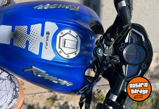 Motos - Bajaj Rouser 2023 Nafta 9000Km - En Venta