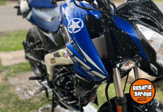 Motos - Bajaj Rouser 2023 Nafta 9000Km - En Venta