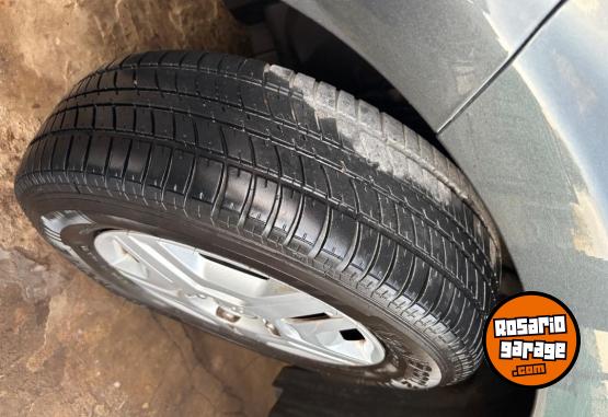 Autos - Chevrolet Prisma joy 2018 GNC 140000Km - En Venta