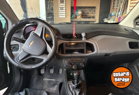 Autos - Chevrolet Prisma joy 2018 GNC 140000Km - En Venta