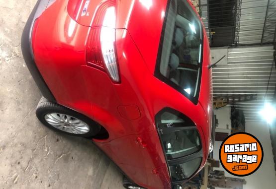 Autos - Fiat Gran siena 2013 Nafta 118000Km - En Venta