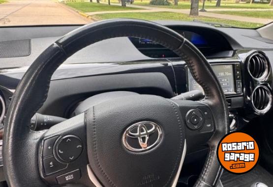 Autos - Toyota Etios 2019 Nafta 80000Km - En Venta
