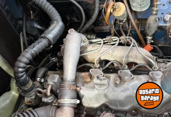 Camiones y Gr�as - Auto Elevador Toyota a�o 1976 - En Venta