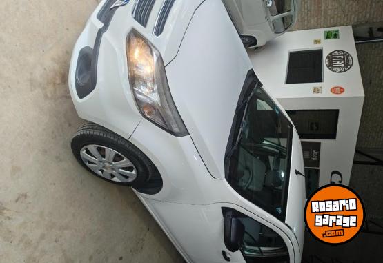 Autos - Chevrolet �gile LS 2016 GNC 97000Km - En Venta