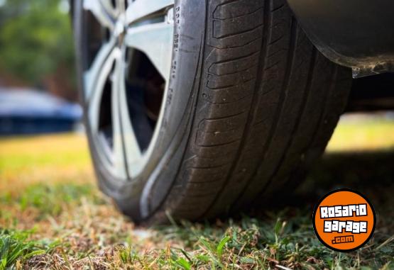 Autos - Renault FLUENCE GT 2.0 VENTO BORA 2014 Nafta 119000Km - En Venta