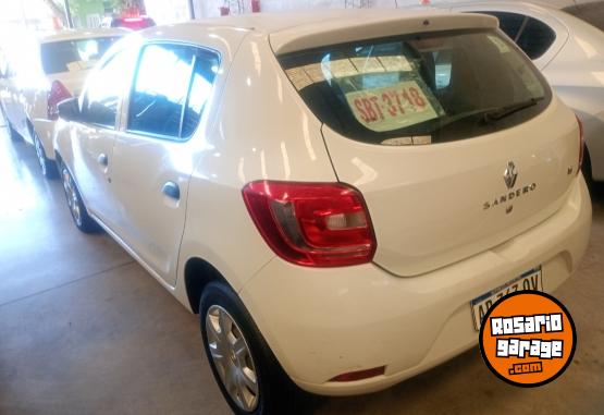 Autos - Renault Sandero 2018 Nafta 88000Km - En Venta