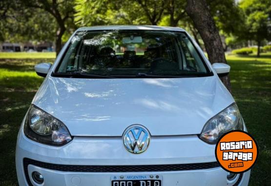 Autos - Volkswagen UP MOVE 1.0 / MOBI KWID 2015 Nafta 87000Km - En Venta