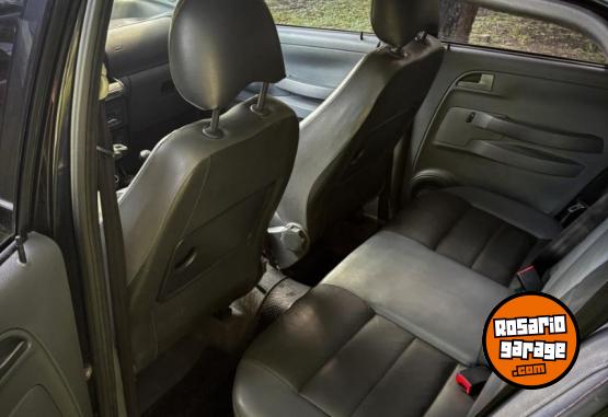 Autos - Volkswagen SURAN HIGHLINE GOL POWER 2009 Nafta 160000Km - En Venta