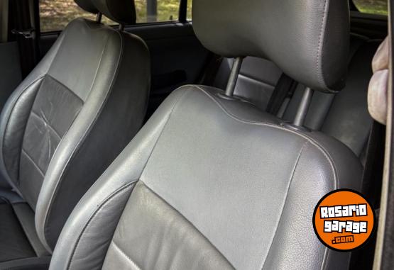 Autos - Volkswagen SURAN HIGHLINE GOL POWER 2009 Nafta 160000Km - En Venta