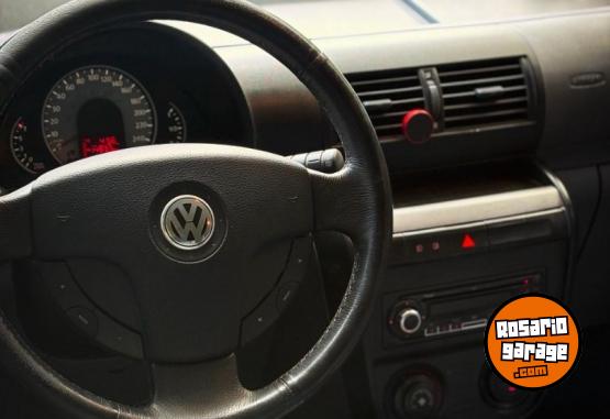 Autos - Volkswagen SURAN HIGHLINE GOL POWER 2009 Nafta 160000Km - En Venta