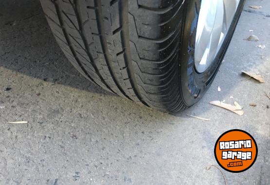 Autos - Citroen C4 Picasso HDI 2011 Diesel 145000Km - En Venta