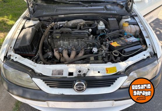 Autos - Chevrolet Vectra 1997 GNC 289000Km - En Venta