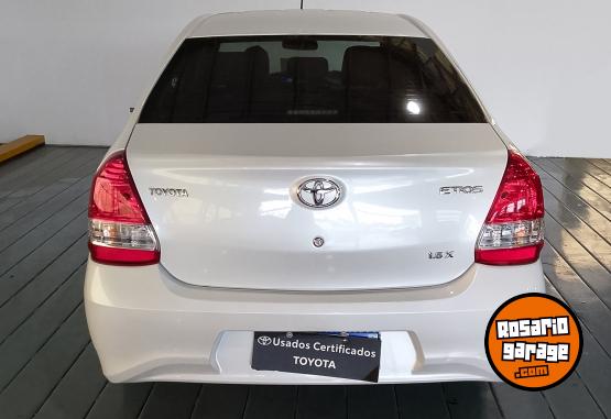 Autos - Toyota ETIOS X 1,5 6M/T 4P 2023 Nafta 28413Km - En Venta