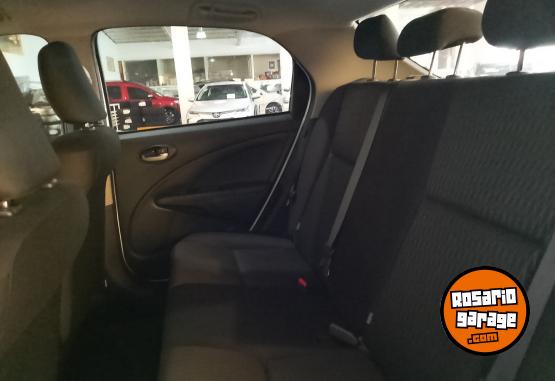 Autos - Toyota ETIOS X 1,5 6M/T 4P 2023 Nafta 28413Km - En Venta