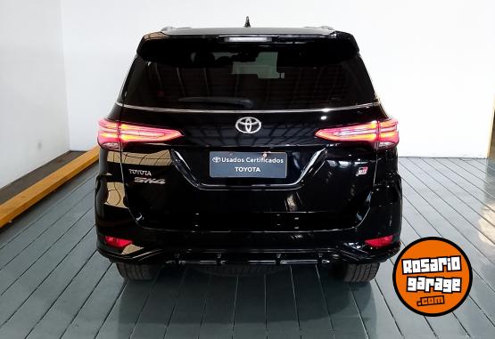 Camionetas - Toyota SW4 4X4 GR-SPORT 2,8 TDI 2022 Diesel 138975Km - En Venta