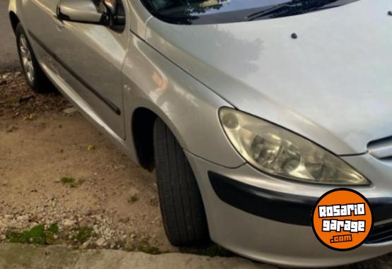 Autos - Peugeot 307 2004 Nafta 230000Km - En Venta