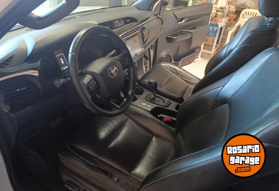Camionetas - Toyota Hilux 2019 Diesel 124000Km - En Venta