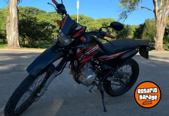 Motos - Yamaha xtz 2015 Nafta 111111Km - En Venta