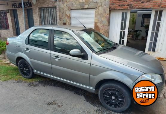 Autos - Fiat Siena 2015 Nafta 151000Km - En Venta