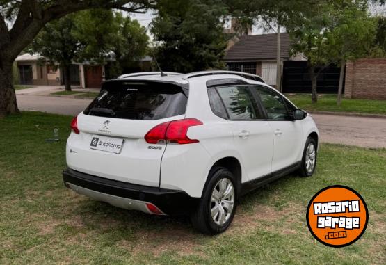 Autos - Peugeot 2008 2017 Nafta 125000Km - En Venta