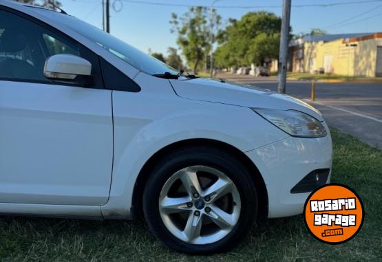 Autos - Ford Focus 2013 Nafta 180000Km - En Venta