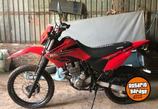 Motos - Honda Tornado 2010 Nafta 18300Km - En Venta
