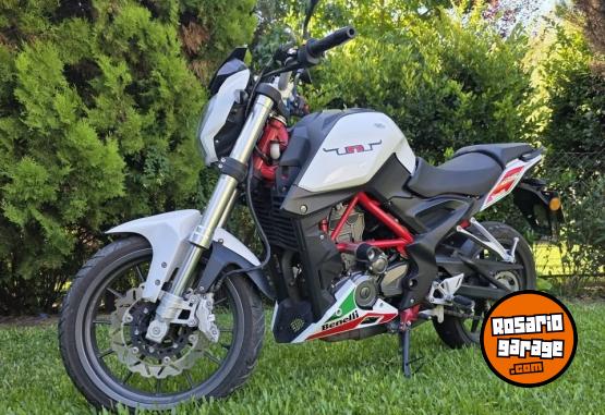 Motos - Benelli tnt25 2020 Nafta 12000Km - En Venta