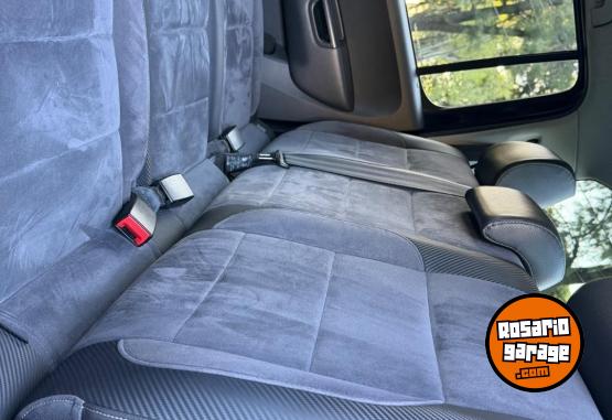 Camionetas - Volkswagen Amarok 4x4 2017 Diesel 160000Km - En Venta